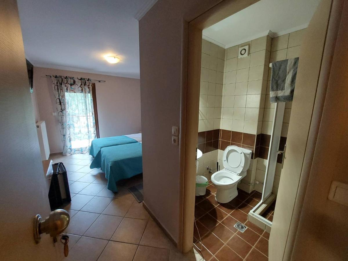 Ziakas Rooms Zákas エクステリア 写真